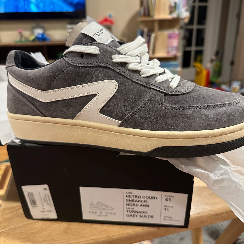 Brand new Rag & Bone sneakers!